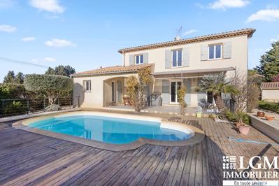 Maison - 130 m² - 5 pièces