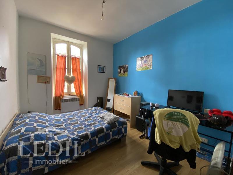 Maison - 310 m² - 10 pièces