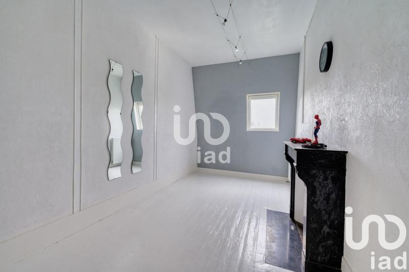 Maison - 323 m² - 11 pièces