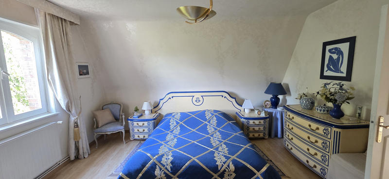 Maison - 216 m² - 8 pièces