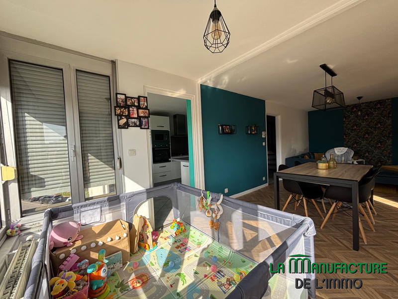 Duplex - 111 m² - 5 pièces