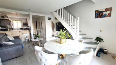 Maison - 60 m² - 3 pièces