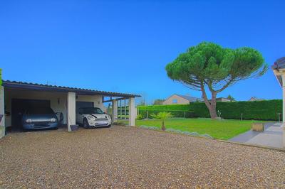 Maison - 199 m² - 5 pièces