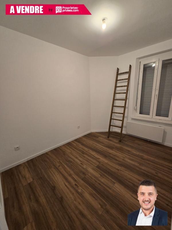 Maison - 87 m² - 5 pièces