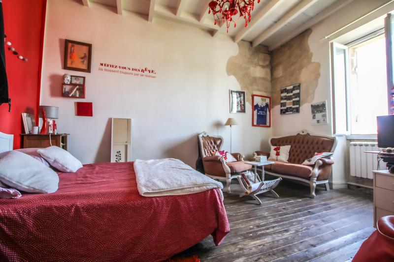 Maison - 500 m² - 18 pièces