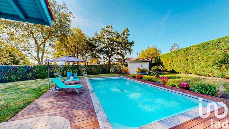 Maison - 175 m² - 7 pièces