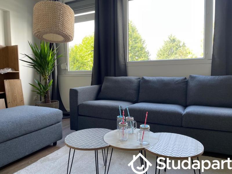 Chambre - 11 m² - 1 pièce