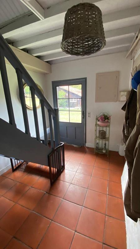 Maison - 220 m² - 7 pièces