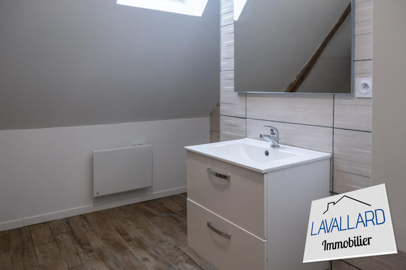 Maison traditionnelle - 95 m² - 5 pièces