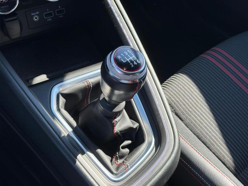 Renault Clio V TCe 90 Rs Line