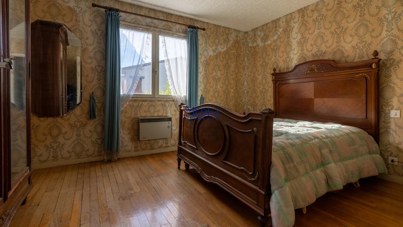 Maison - 94 m² - 4 pièces