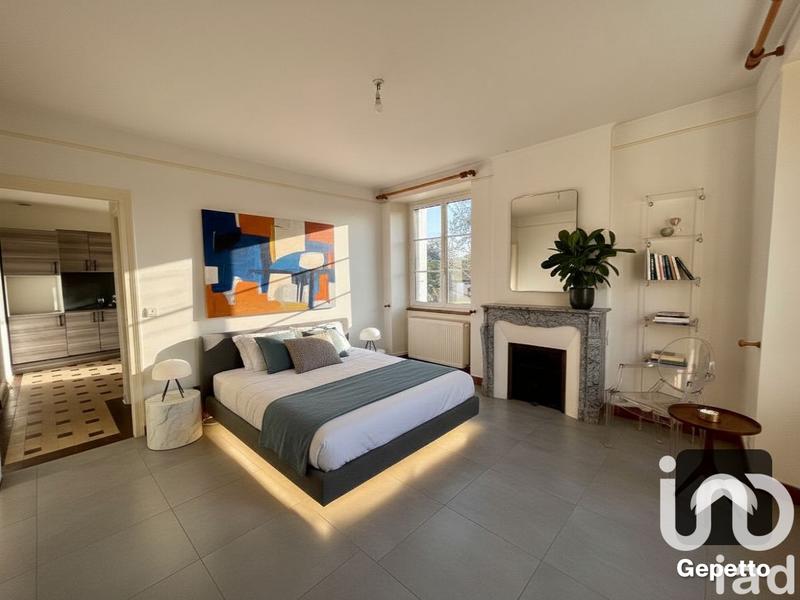 Maison - 164 m² - 8 pièces