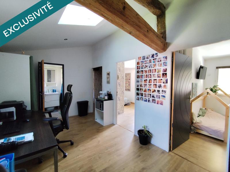 Maison - 210 m² - 8 pièces