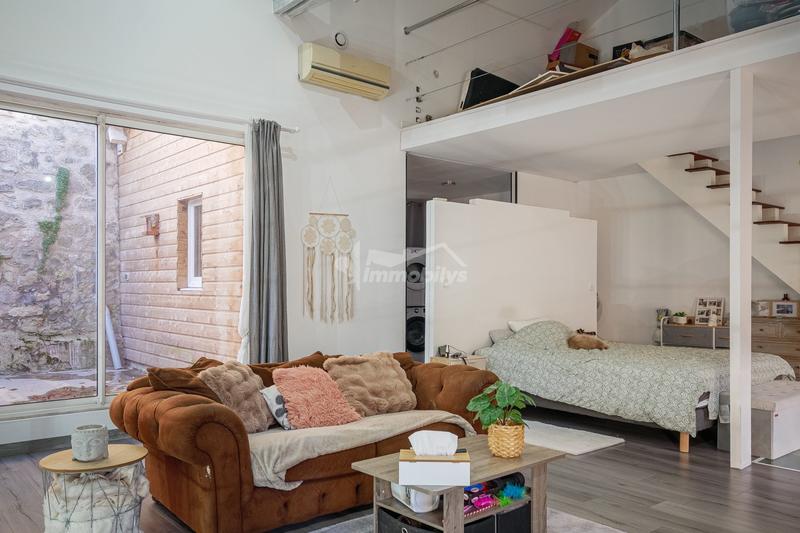 Maison ancienne - 140 m² - 2 pièces