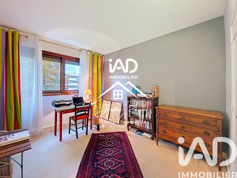 Appartement - 118 m² - 6 pièces