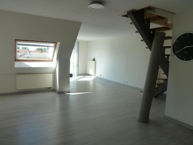 Duplex - 111 m² - 4 pièces