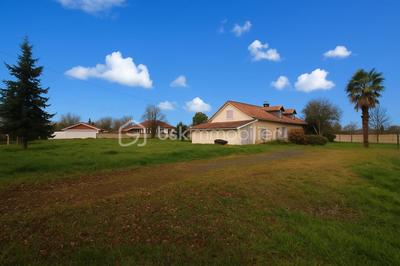 Maison - 157 m² - 6 pièces