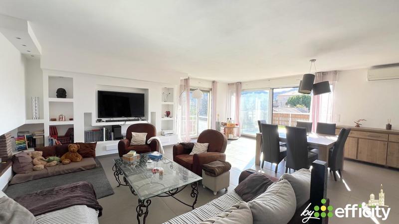 Appartement - 105 m² - 3 pièces