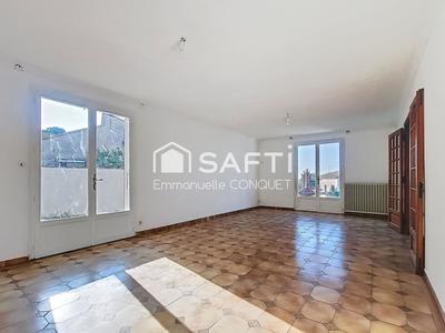 Maison - 111 m² - 5 pièces