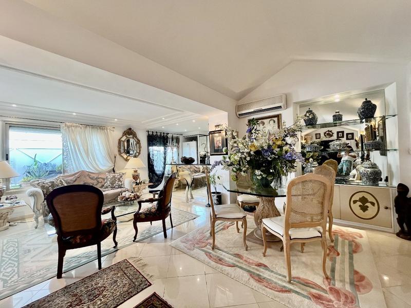 Appartement - 122 m² - 3 pièces