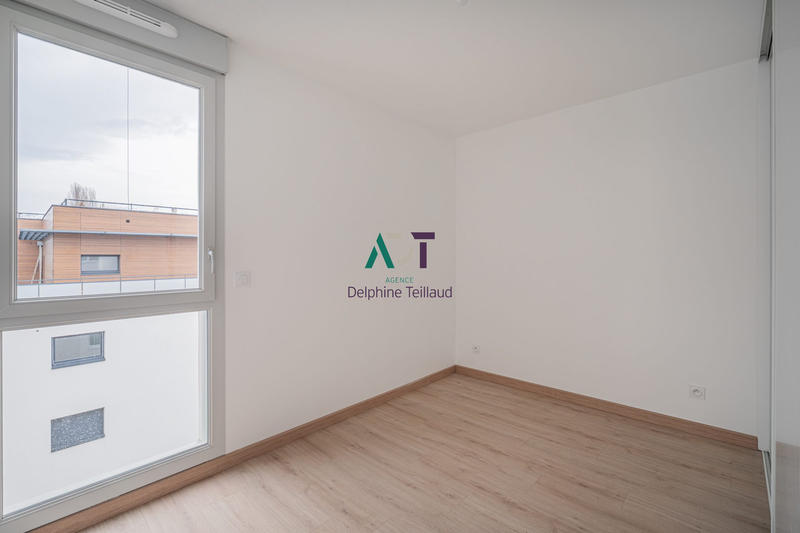 Appartement - 77 m² - 4 pièces