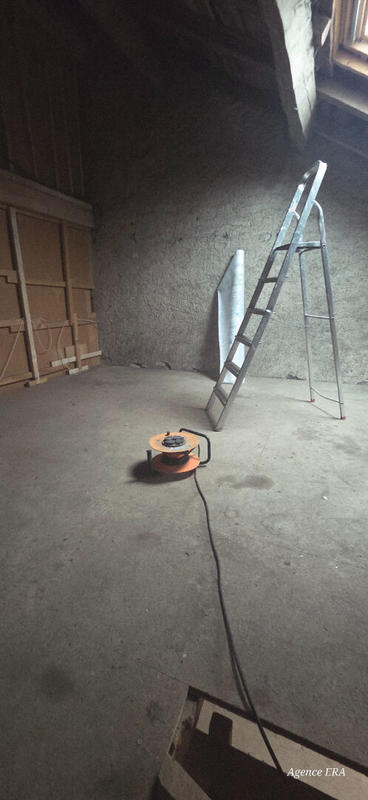 Maison - 215 m² - 8 pièces