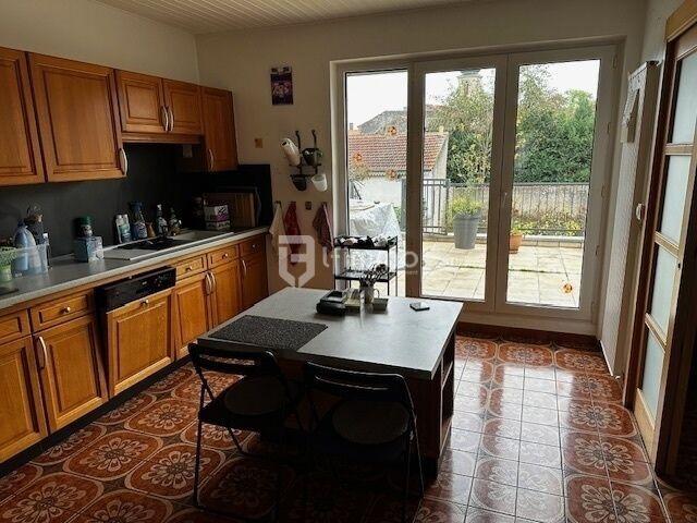 Immeuble - 176 m² - 7 pièces