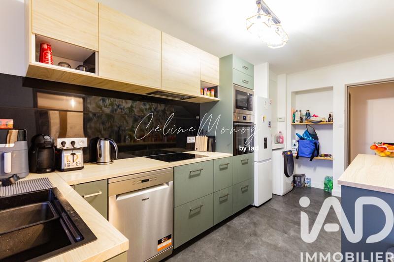 Appartement - 92 m² - 4 pièces