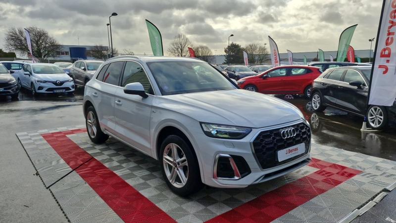 Audi Q5 50 Tfsie 299 s tronic 7 Quattro s line