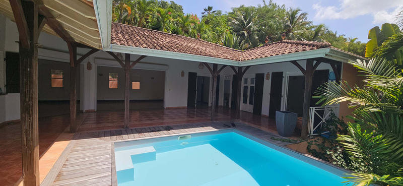 Maison - 126 m² - 5 pièces