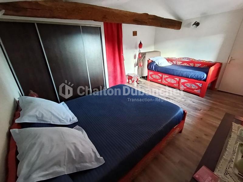 Local d'activité / Entrepôt - 270 m² - 10 pièces