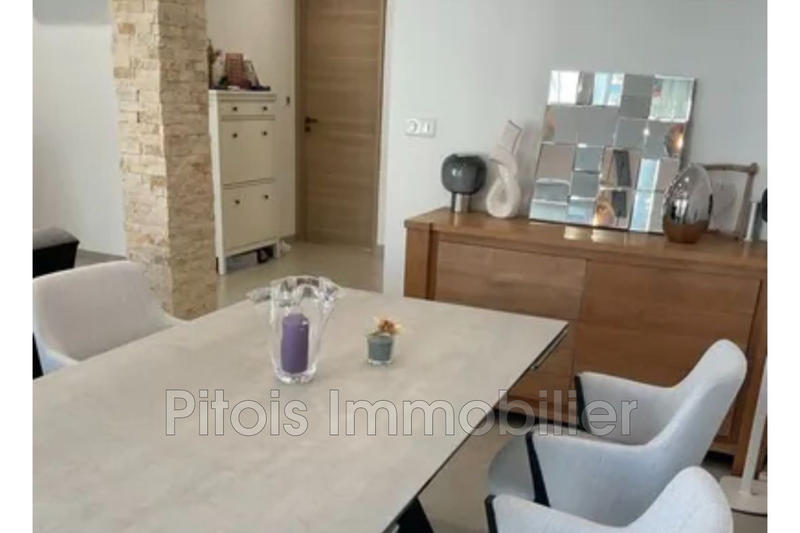 Appartement - 103 m² - 4 pièces