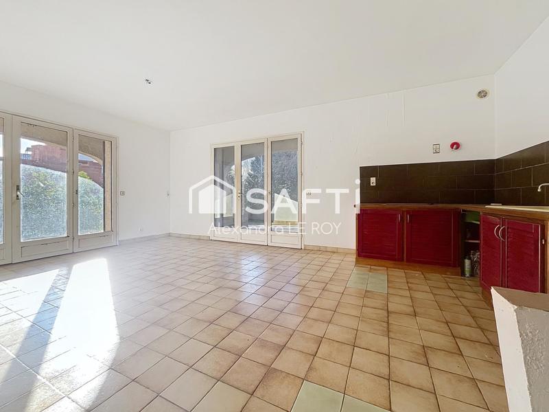 Maison - 170 m² - 7 pièces