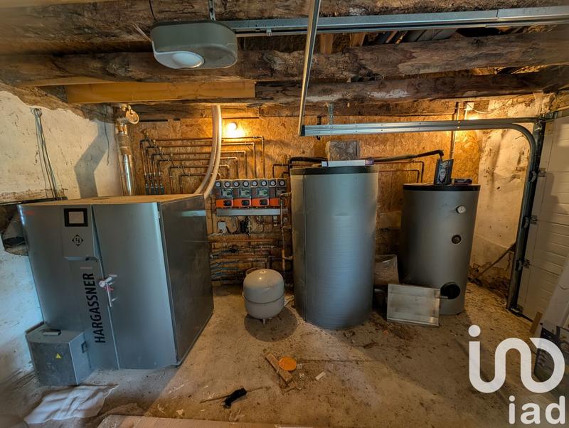 Maison - 286 m² - 10 pièces