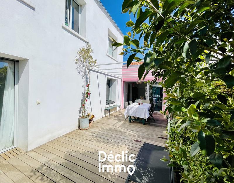 Maison - 136 m² - 6 pièces