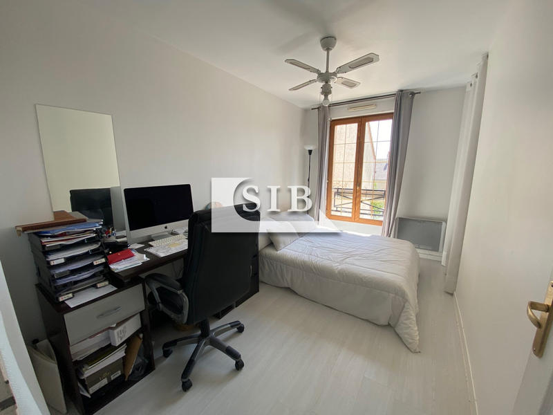 Maison - 98 m² - 6 pièces