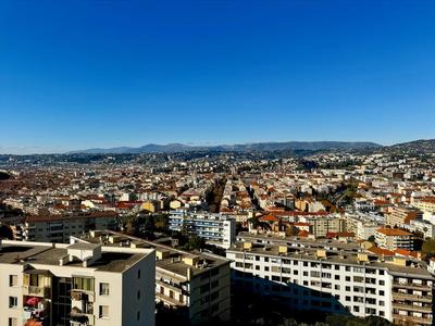 Appartement - 56 m² - 3 pièces