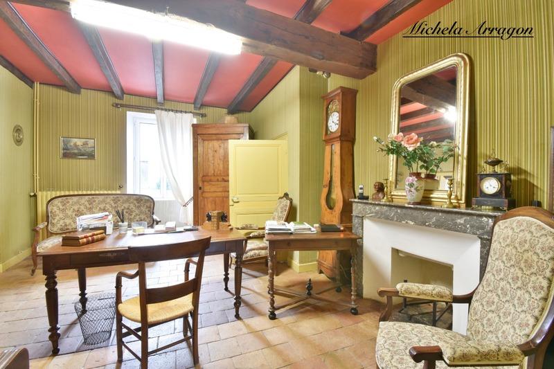 Propriété - 196 m² - 7 pièces