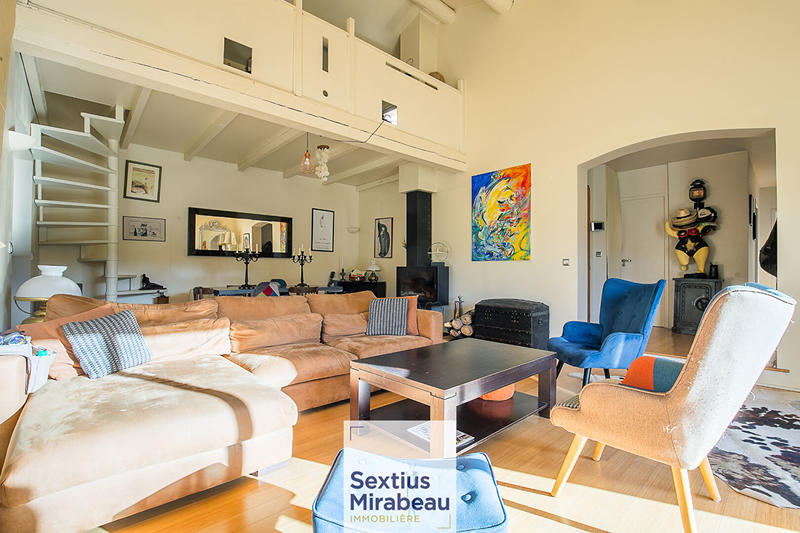 Maison - 111 m² - 5 pièces