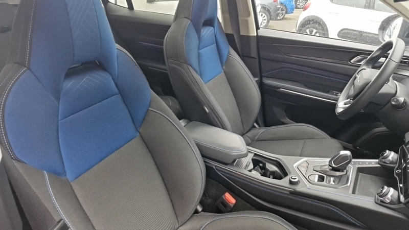 Lynk &amp; Co 01 1.5 Phev 261 Ch Dcth7