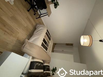 Appartement - 79 m² - 5 pièces