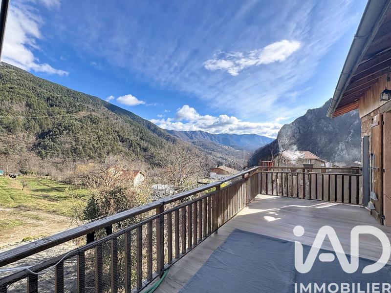 Maison - 109 m² - 4 pièces