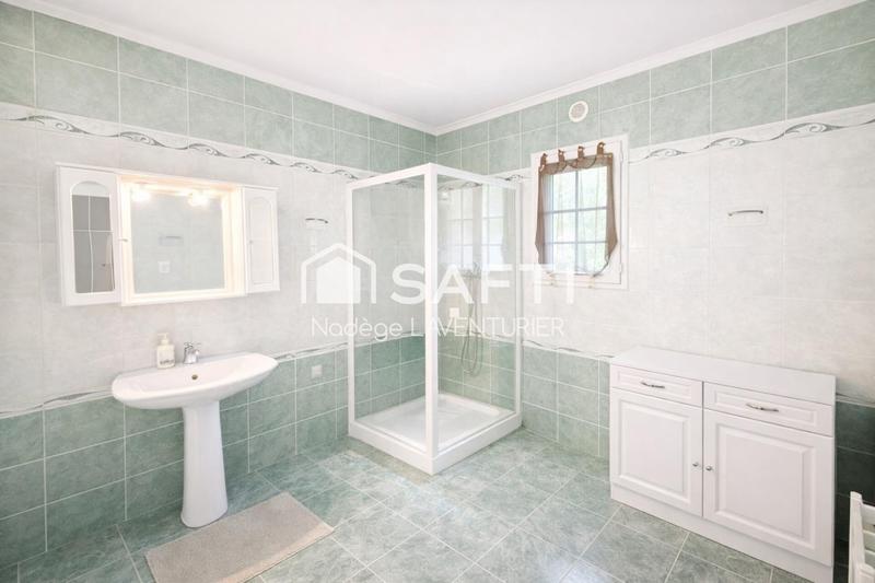 Maison - 165 m² - 5 pièces