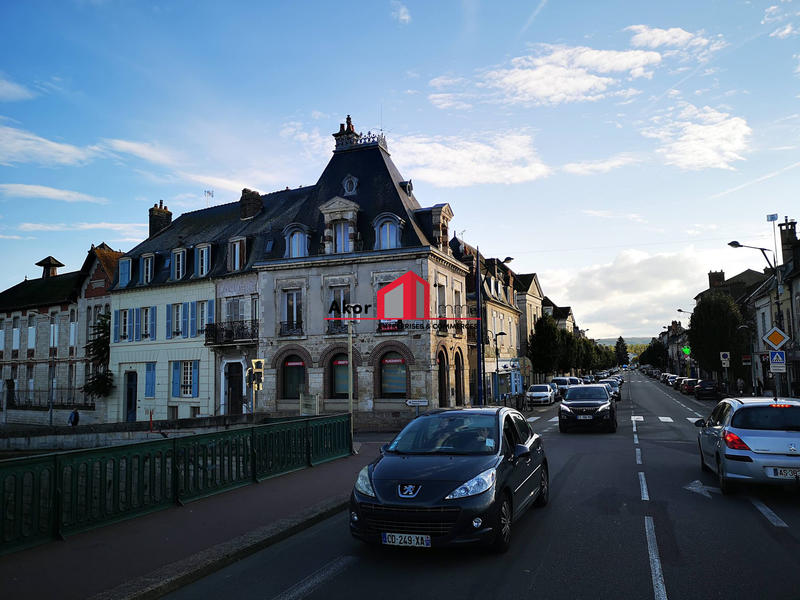 Bureau - 9 m² - 1 pièce