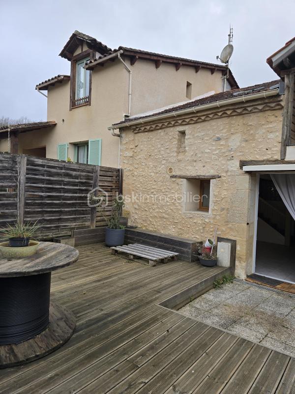 Maison en pierre - 100 m² - 4 pièces