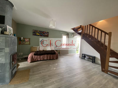 Maison - 81 m² - 5 pièces