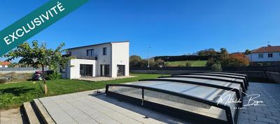 Maison - 136 m² - 5 pièces