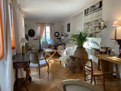 Appartement - 80 m² - 2 pièces