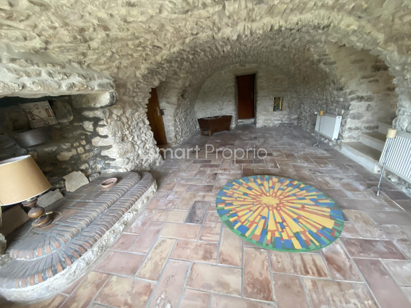 Mas - 554 m² - 14 pièces