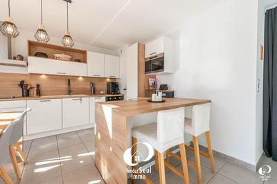 Appartement - 85 m² - 4 pièces